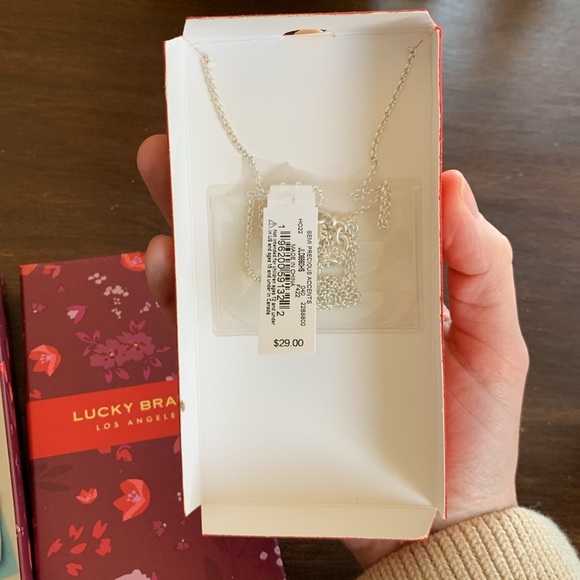 Reversible heart necklace NWT - Picture 4 of 4